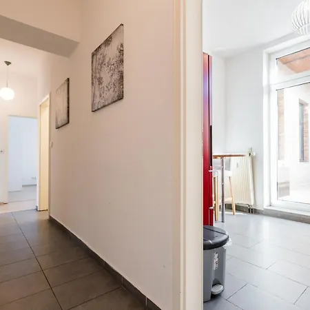 Grosszugige Ferienwohnung In Koln-dellbruck - #120518 Apartmán *