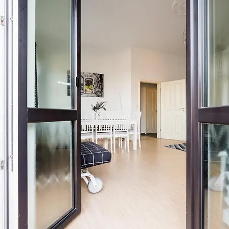 Grosszugige Ferienwohnung In Koln-dellbruck - #120518 Apartmán Kolín nad Rýnem