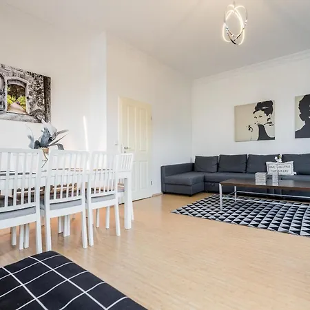 Grosszugige Ferienwohnung In Koln-dellbruck - #120518 Kolín nad Rýnem